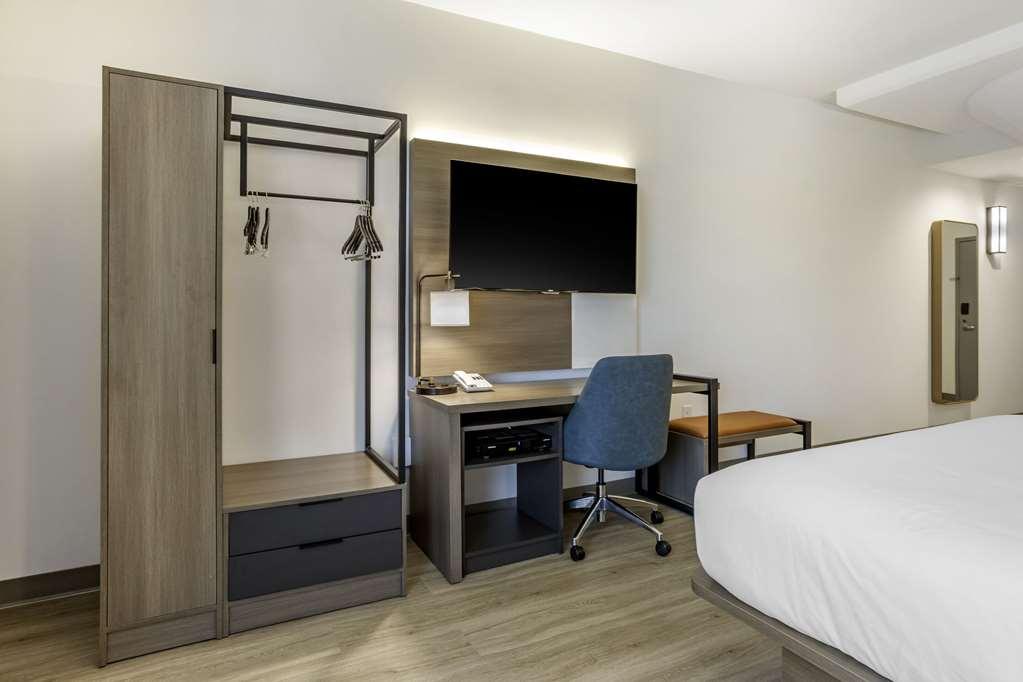 Comfort Inn & Suites Newark Liberty International Airport Phòng bức ảnh