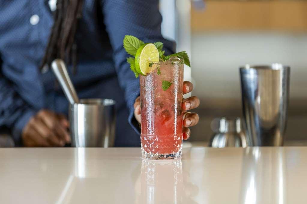 Comfort Inn & Suites Newark Liberty International Airport Nhà hàng bức ảnh